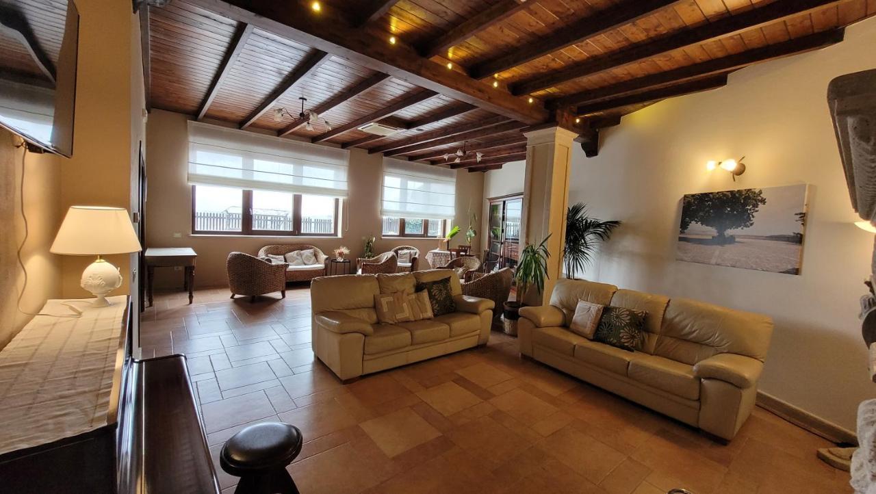 Domus Romulea Hotel Bisaccia Exterior photo