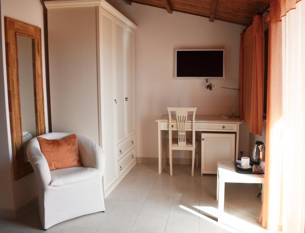 Domus Romulea Hotel Bisaccia Room photo