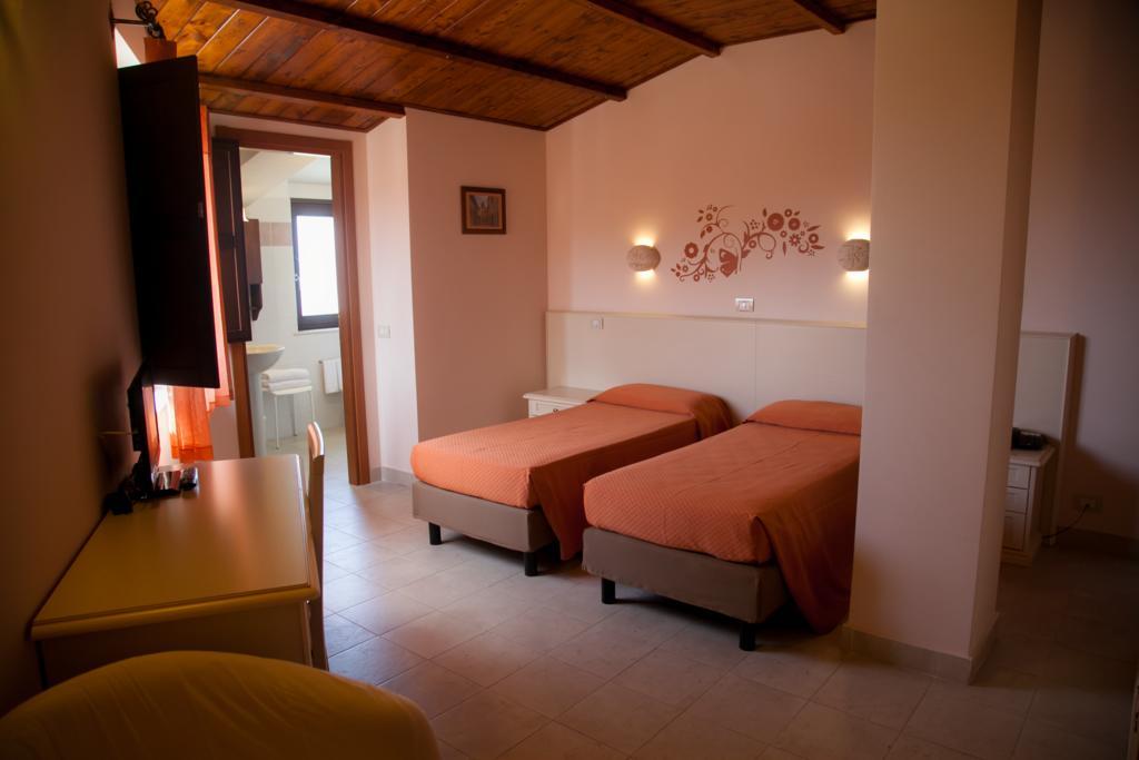 Domus Romulea Hotel Bisaccia Exterior photo